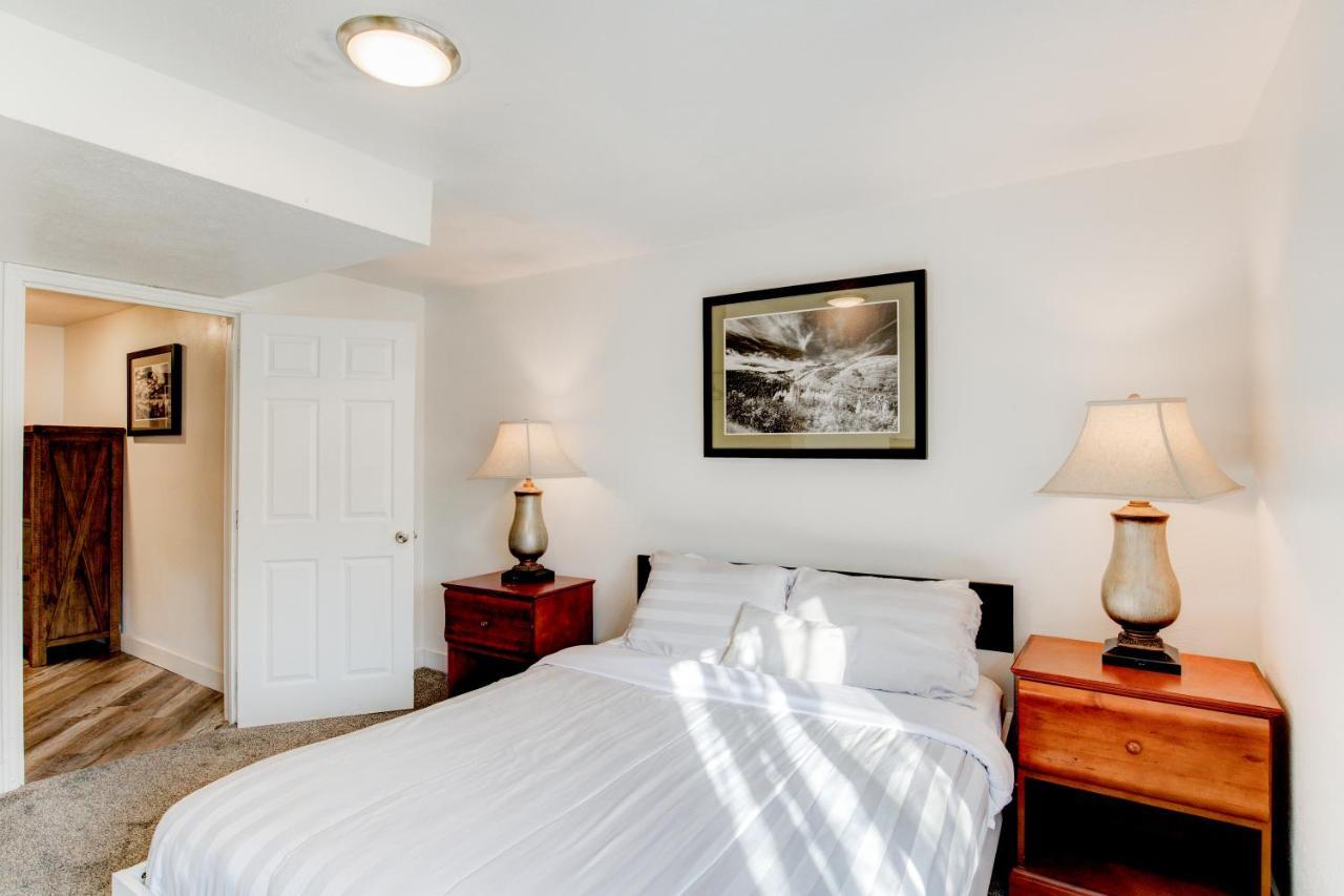 Modern Private Whole Unit 4 Bedroom Guest Suite King Bed Salt Lake City Bagian luar foto