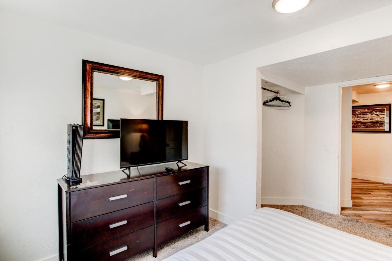 Modern Private Whole Unit 4 Bedroom Guest Suite King Bed Salt Lake City Bagian luar foto
